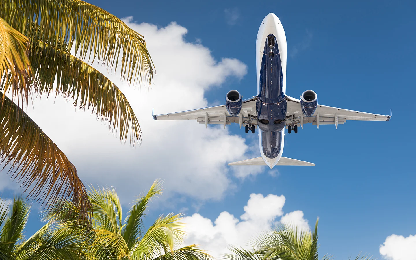 Décollage d’un avion dans les îles